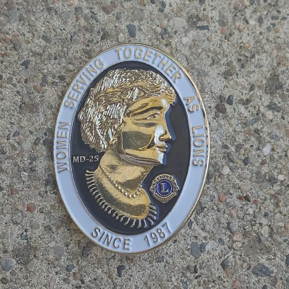 Lions Club Women Serving Together Since 1987 MD-25 Silver Enamel Lapel Pin Badge